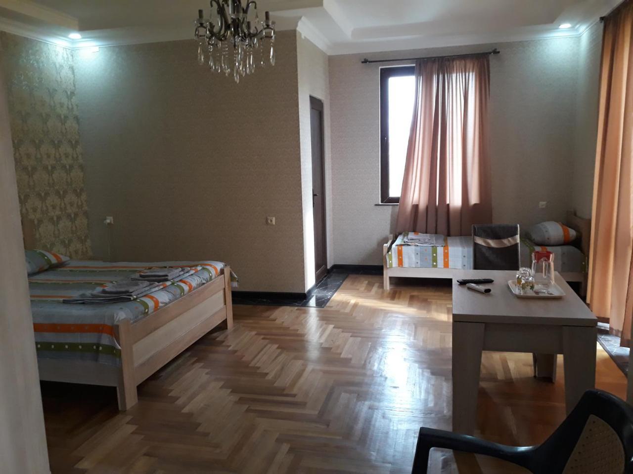 Guest House Rusalka 코불레티 외부 사진