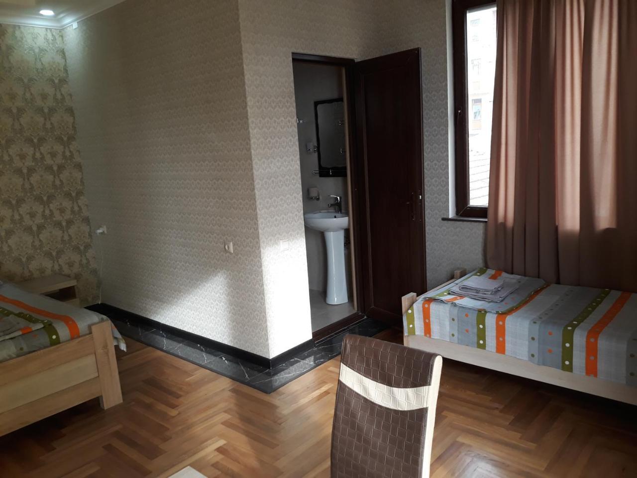 Guest House Rusalka 코불레티 외부 사진